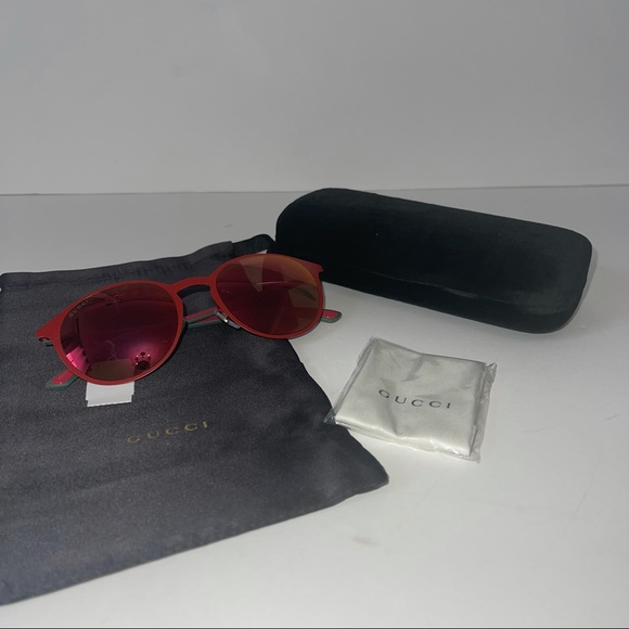 GUCCI Authentic New 52mm Round Signature Logo Sunglasses With Case, Cloth & Tag - Picture 4 of 16